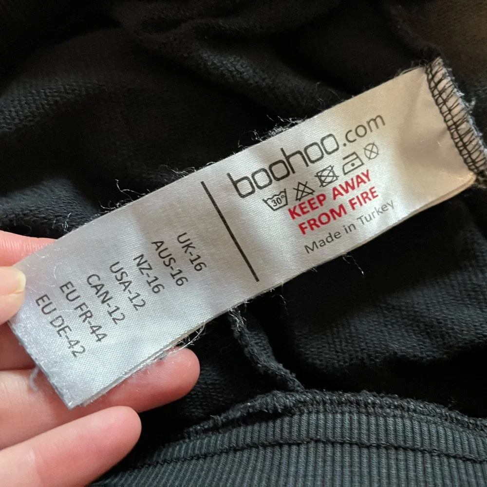 Boohoo ‘Official’ Streetwear Joggers Sweats Sz L/XL 12